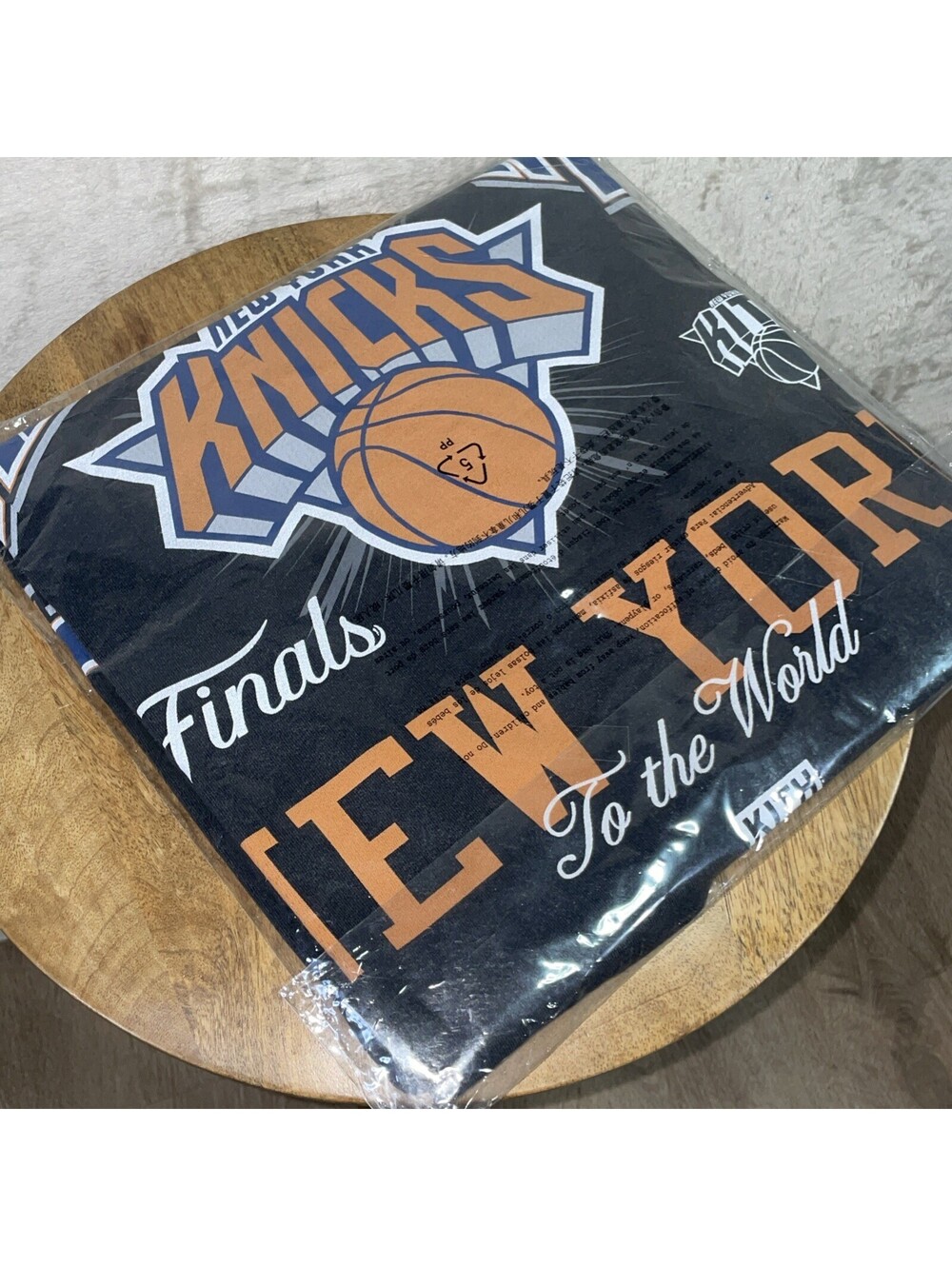 KITH New York Knicks 2026 NBA Finals Champions Shirt Black M (Limited Edition)